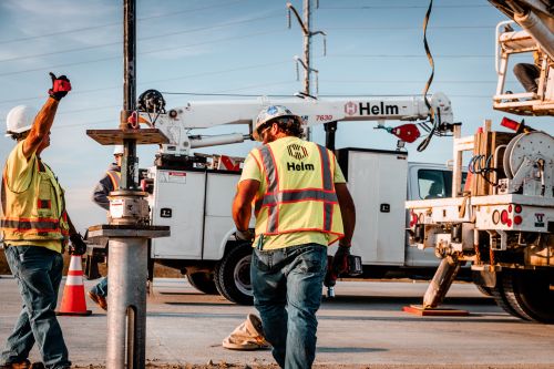 Upgrades to the I-39/I-90 interchange improve safety and traffic flow and strengthen Rockford’s role as a key Midwest transportation hub.